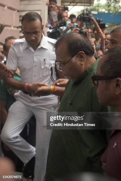 Trinamool Congress leader Partha Chatterjee, former education minister and current Industry and Commerce minister, arrested by Enforcement...