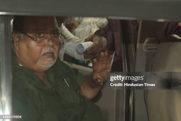 Trinamool Congress leader Partha Chatterjee, former education minister and current Industry and Commerce minister, arrested by Enforcement...