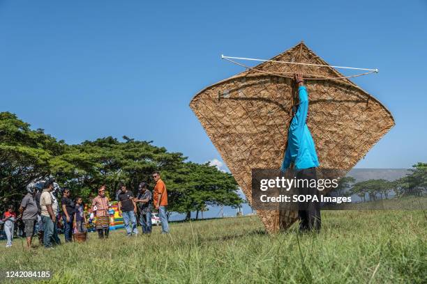 Kata Raha 46 Raha Indonesia Stock Photos, High-Res Pictures, and Images - Getty ...