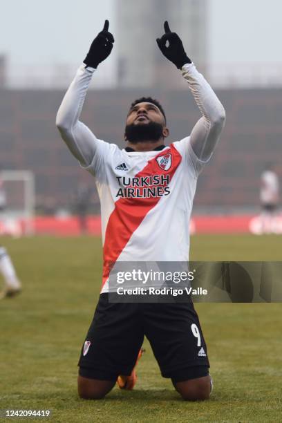 fotos e imágenes de Miguel Borja - Getty Images fotos e imágenes de Miguel Borja - Getty Images