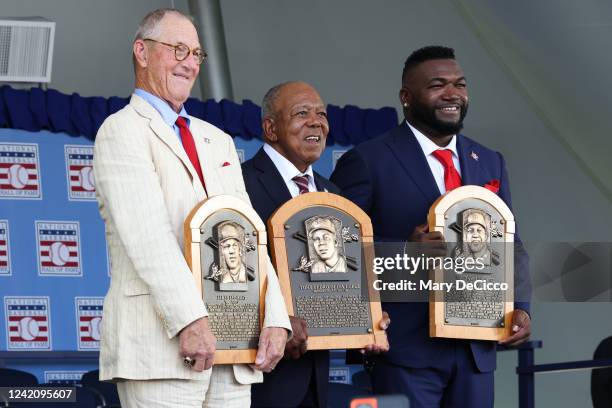 Pete Rose: MLB Legend, Betting Scandal, and Hall of Fame Ban Pete Rose: MLB Legend, Betting Scandal, and Hall of Fame Ban
