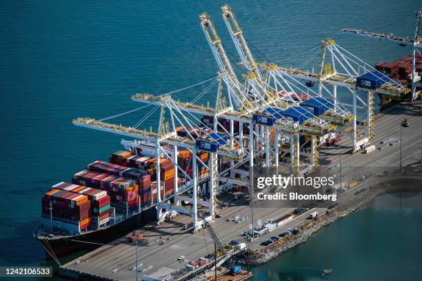 Deltaport Photos and Premium High Res Pictures - Getty Images