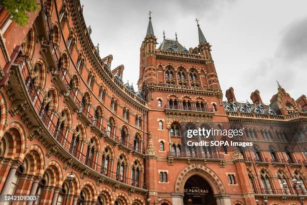 St Pancras International Train Station and Hotel, the neo-gothic facade where Ron Weaslys magical Ford Anglia takes off in the movie Harry Potter and...