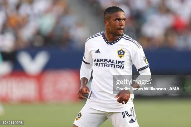 Douglas Costa of Los Angeles Galaxy during the Major League Soccer match between Los Angeles Galaxy and Atlanta United FC at Dignity Health Sports...