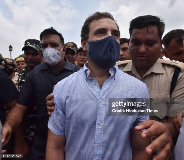 Police detains Congress MP Rahul Gandhi during a protest march from Parliament to Rashtrapati Bhawan against EDs interrogation of the party interim...