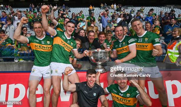 Donal Spring 2,800 Kerry Sullivan Stock Photos, High-Res Pictures, and Images ...