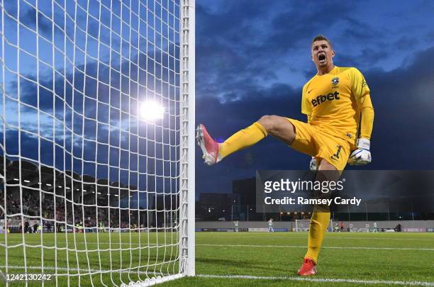 Tallaght , Ireland - 26 July 2022; Ludogorets goalkeeper Sergio Padt celebrates his side's first goal, scored by Cauly Souza, during the UEFA...