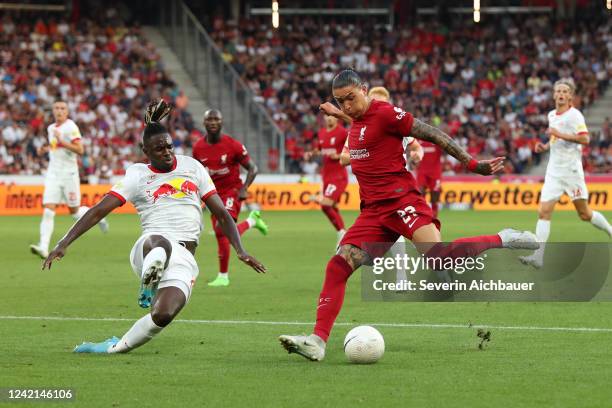 Oumar Solet of Salzburg and Darwin Nunez of Liverpool during the Friendly Match between FC Red Bull Salzburg and FC Liverpool at Red Bull Arena on...