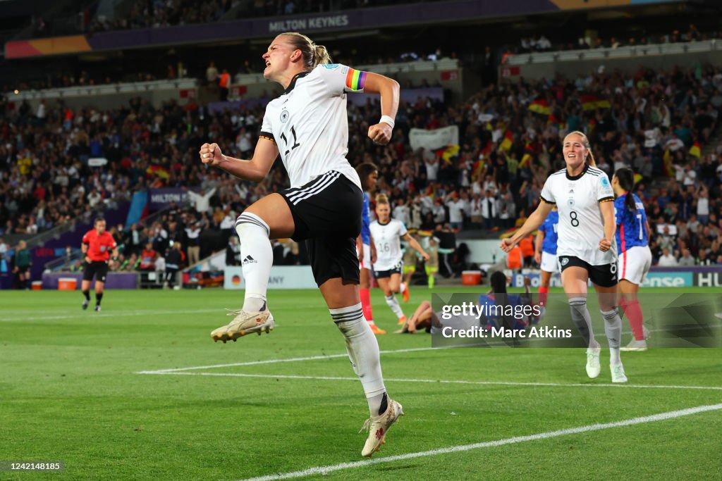 Germany v France: Semi Final - UEFA Women's EURO 2022