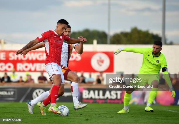 Sligo , Ireland - 28 July 2022; Max Mata of Sligo in action against Liam Kelly of Motherwell during the UEFA Europa Conference League 2022/23 Second...