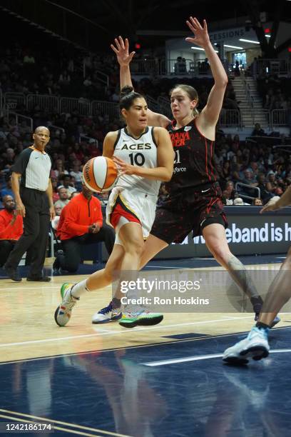 Kelsey Plum of the Las Vegas Aces drives to the basket during the game against the Indiana Fever on July 29, 2022 at Hinkle Fieldhouse in...