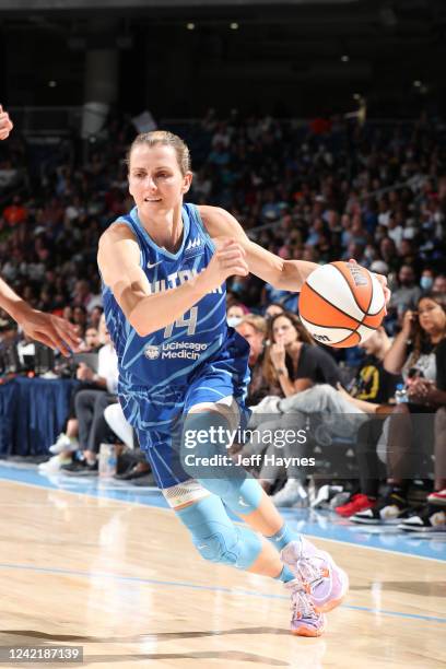 Allie Quigley of the Chicago Sky drives to the basket during the game against the New York Liberty on July 29, 2022 at United Center in Chicago,...