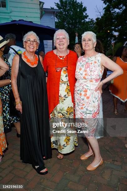 Eileen Raferty Eileen Rafferty Photos and Premium High Res Pictures - Getty Images