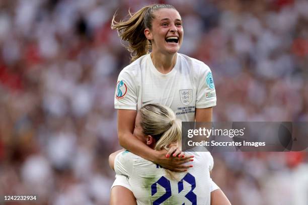 Alessia Russo of England celebrates the victory during the EURO Women match between England v Germany at the Wembley Stadium on July 31, 2022 in...