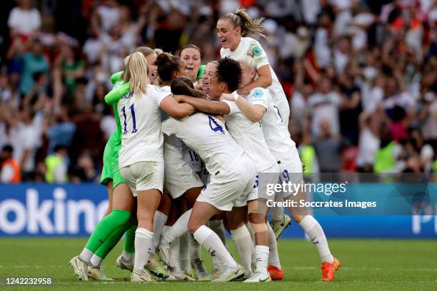 Players of England celebrates the victory during the EURO Women match between England v Germany at the Wembley Stadium on July 31, 2022 in London...