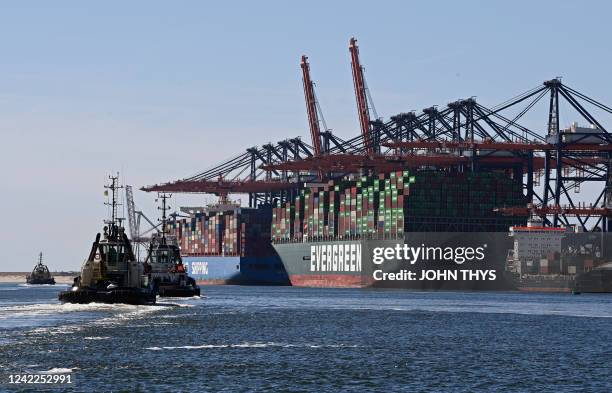 Deltaport Photos and Premium High Res Pictures - Getty Images