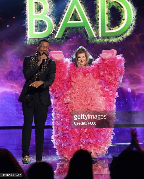 Host Nick Cannon and Kirstie Alley in THE MASKED SINGER episode airing Wed. April 27 on FOX.