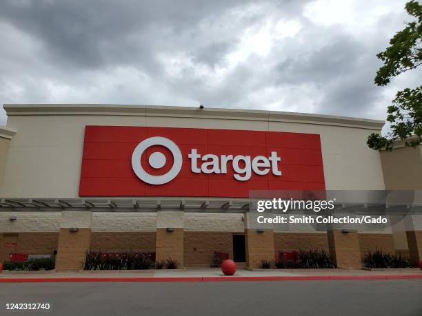 Target Riverside Ca 21,633 Target Store Photos & High Res Pictures - Getty Images