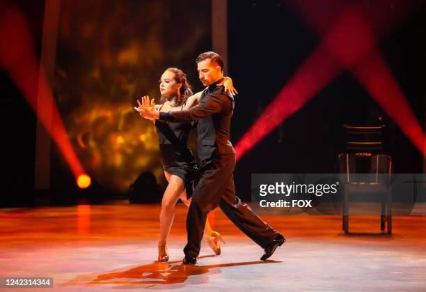 Contestant Alexis and All-Star Kiki Nyemchek dance an Argentine Tango on SO YOU THINK YOU CAN DANCE airing Wednesday, Aug 3 on FOX.