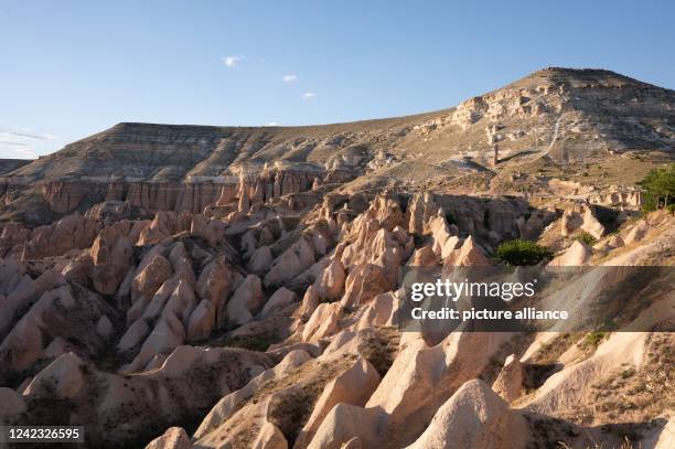 June 2022, Turkey, Ortahisar: Tufa formations at sunset. Photo: Sebastian Kahnert/dpa