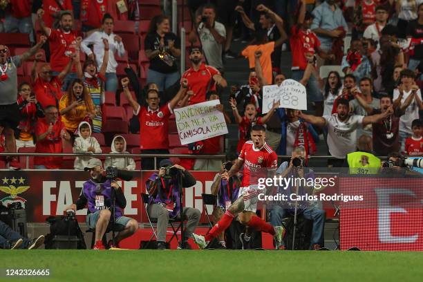 Enzo Fernandez of SL Benfica celebrates scoring SL Benfica third goal during the Liga Portugal Bwin match between SL Benfica and FC Arouca at Estadio...