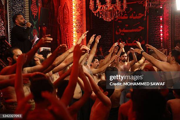 Islamic Mourning Rituals Mourning Of Muharram Photos and Premium High Res Pictures - Getty Images