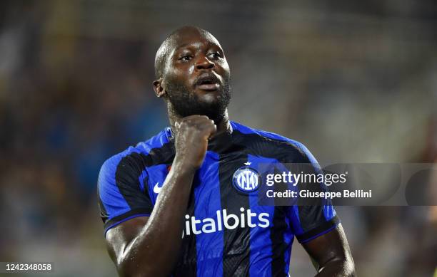 Romelu Lukaku of FC Internazionale celebrates after scoring goal 1-1 during the Pre-Season Friendly match between FC Internazionale and Villareal CF...