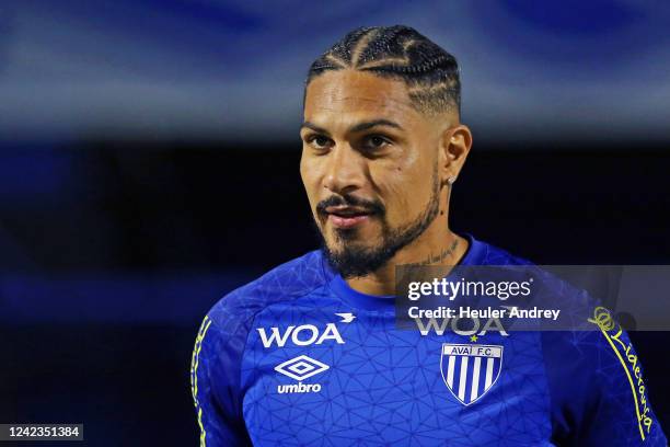 Paolo Guerrero of Avai warms up before the match between Avai and Corinthians as part of Brasileirao 2022 at Estadio da Ressacada on August 06, 2022...