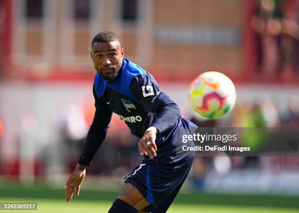 Kevin-Prince Boateng of Hertha BSC looks on during the Bundesliga match between 1. FC Union Berlin and Hertha BSC at Stadion an der alten Försterei...