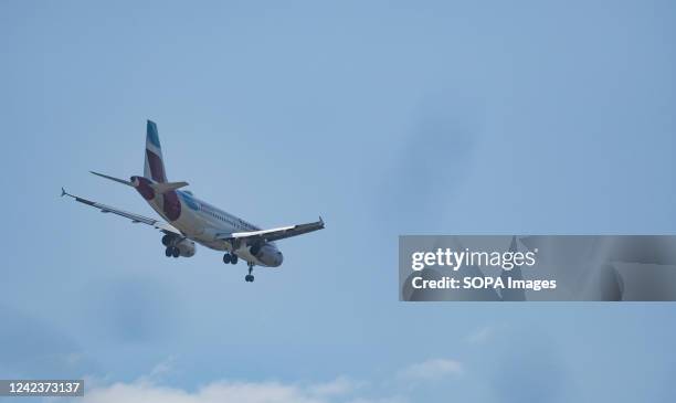 Airbus A319-132 with registration OE-LYX landing at Salzburg Airport.