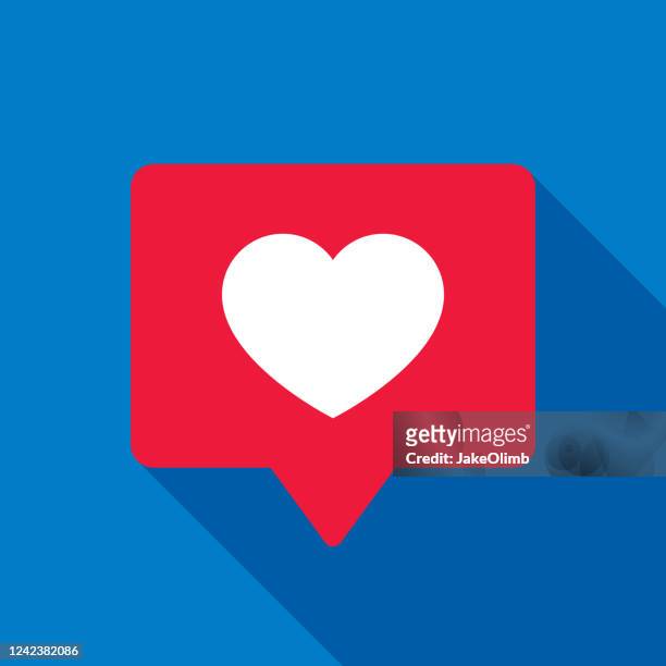 illustrazioni stock, clip art, cartoni animati e icone di tendenza di icona bolla discorso cuore piatta - social network