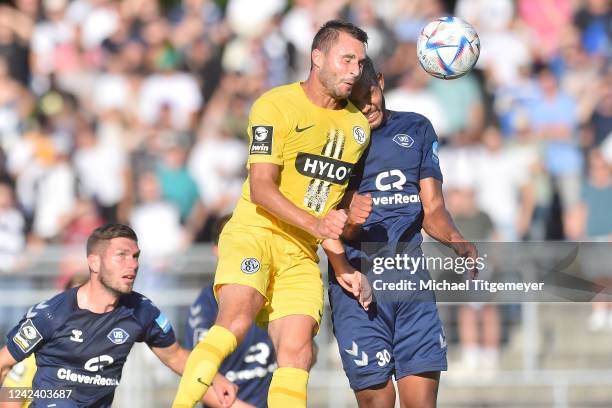 Kevin Conrad of Elversberg makes the goal 1:0 during the 3. Liga match between VfB Oldenburg and SV 07 Elversberg at Marschweg-Stadion on August 9,...