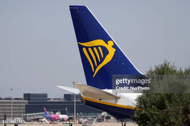 The strike of the cabin crew of the Ryanair company continues to affect Spanish airports. Ten airports have suffered delays and cancellations, mainly...