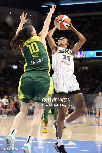 Rebekah Gardner of the Chicago Sky drives to the basket during the game against the Seattle Storm on August 9, 2022 at the Wintrust Arena in Chicago,...