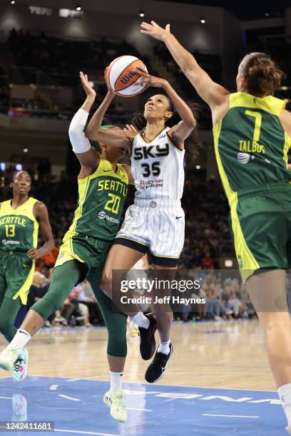 Rebekah Gardner of the Chicago Sky drives to the basket during the game against the Seattle Storm on August 9, 2022 at the Wintrust Arena in Chicago,...