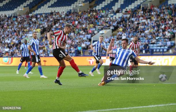 Jack Diamond of Sunderland puts a shot just wide during the Carabao Cup first round match between Sheffield Wednesday and Sunderland at Hillsborough...