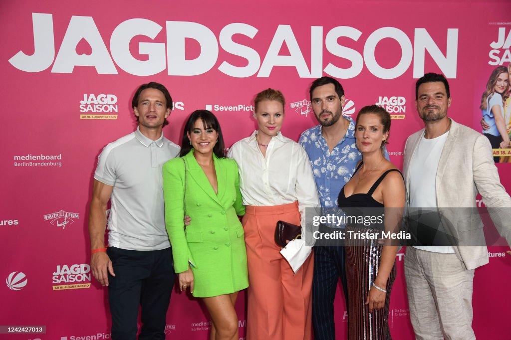 "Jagdsaison" Premiere In Berlin
