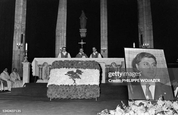 Pierre Harfouche , Maronist priest and the archbishop of Paris Jean-Marie Lustiger celebrate a mass in honor of Bechir Gemayel, former Lebanese...