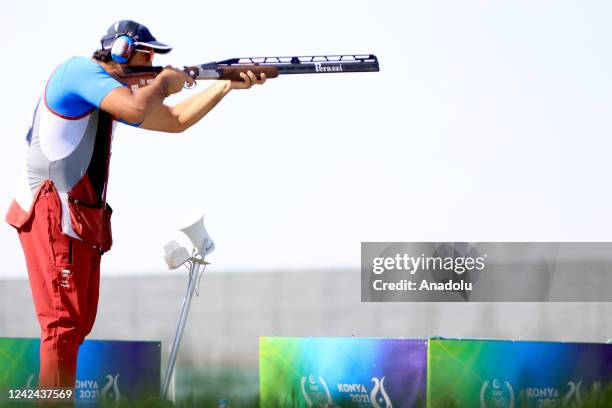Man Trapshooting Computer Trap Shooting Championship Photos and Premium High Res Pictures - Getty ...