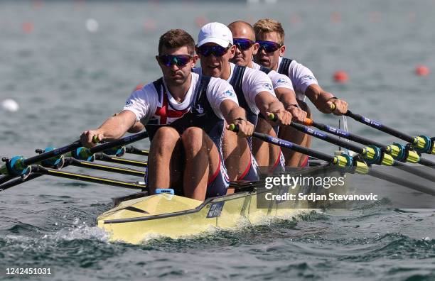 Tom Middleton Rower 67 Matthew Haywood Rower Stock Photos, High-Res Pictures, and Images ...