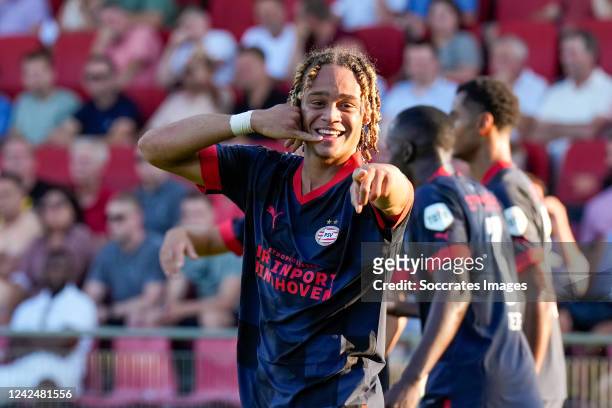 Xavi Simons of PSV celebrates his 1-2 during the Dutch Eredivisie match between Go Ahead Eagles v PSV at the De Adelaarshorst on August 13, 2022 in...