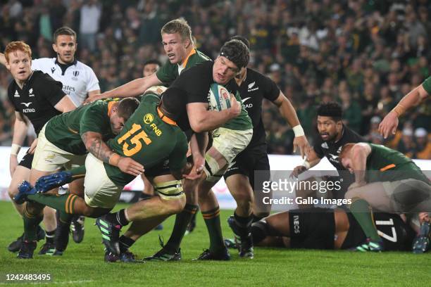 Scott Barrett of New Zealand with the ball during The Rugby Championship match between South Africa and New Zealand at Emirates Airline Park on...