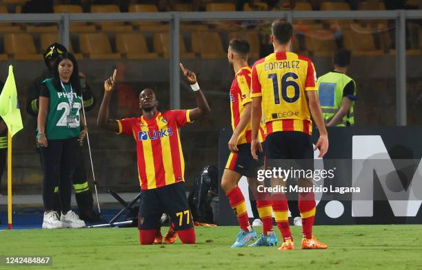 Hassan Ceesay of Lecce celebrates after scoring his team's equalizing goal during the Serie A match between US Lecce and FC Internazionale at Stadio...