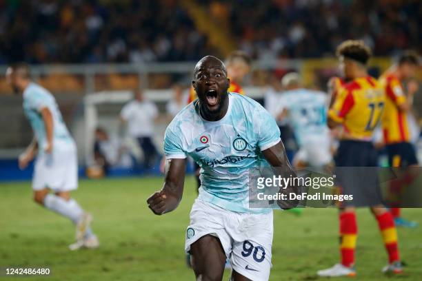 Romelu Lukaku of FC Internazionale celebrates after the goal of 1-2 scored by Denzel Dumfries of FC Internazionale during the Serie A match between...