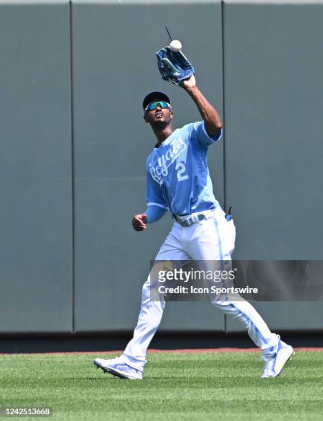 Kansas City Royals center fielder Michael Taylor catches a fly ball for an out during a MLB game between the Los Angeles Dodgers and the Kansas City...