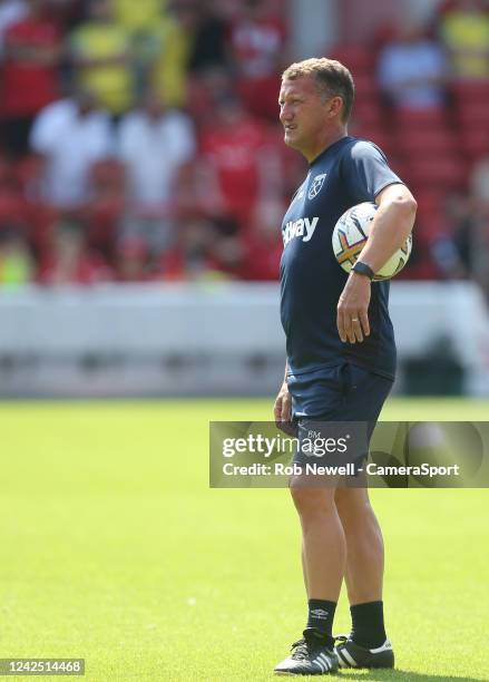 West Ham United coach Billy McKinlay during the Premier League match between Nottingham Forest and West Ham United at City Ground on August 14, 2022...