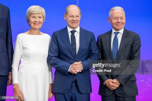 Olaf Ralph Ella Buechi Fotografías e imágenes de stock - Getty Images