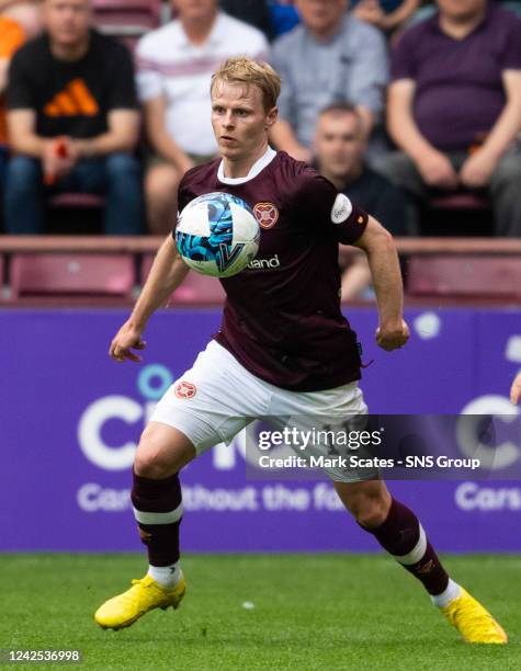 Gary Mackay-Steven in action for Hearts during a cinch Premiership match between Heart of Midlothian and Dundee United at Tynecastle, on August 14 in...