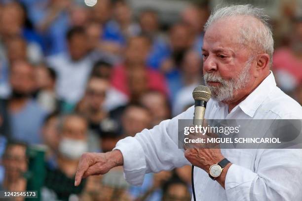 Brazilian presidential candidate for the leftist Workers Party and former President , Luiz Inacio Lula da Silva, delivers a speech during the...