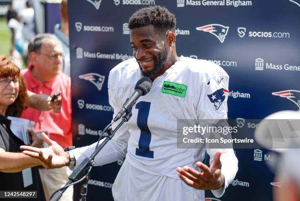 New England Patriots wide receiver DeVante Parker answers a question during a joint practice between the New England Patriots and the Carolina...